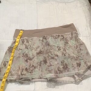 Lululemon skirt, size 8